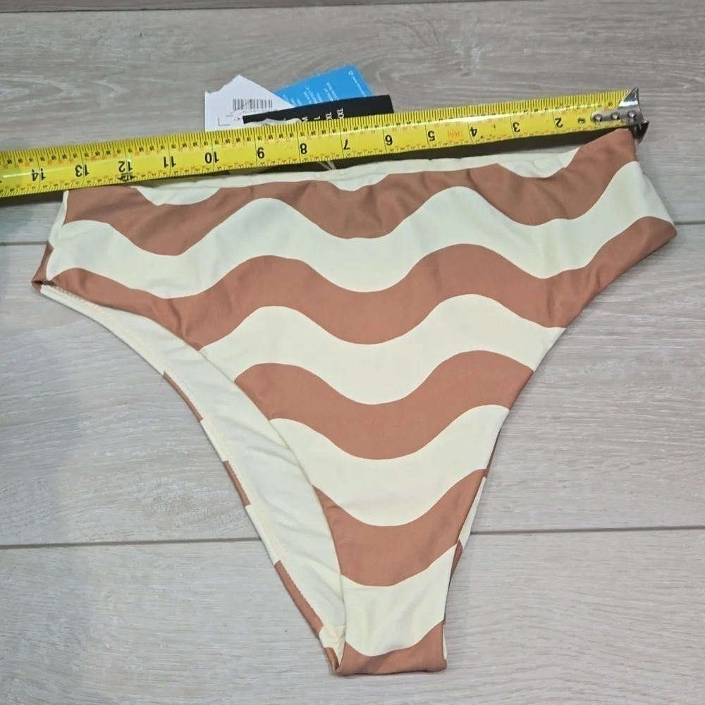 NWT O'Neill Women Wavy Stripe Tulum bottom Swim Bikini sz M